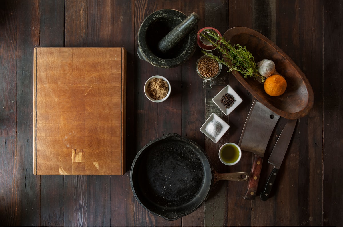 Knife skills and vegetable cutting